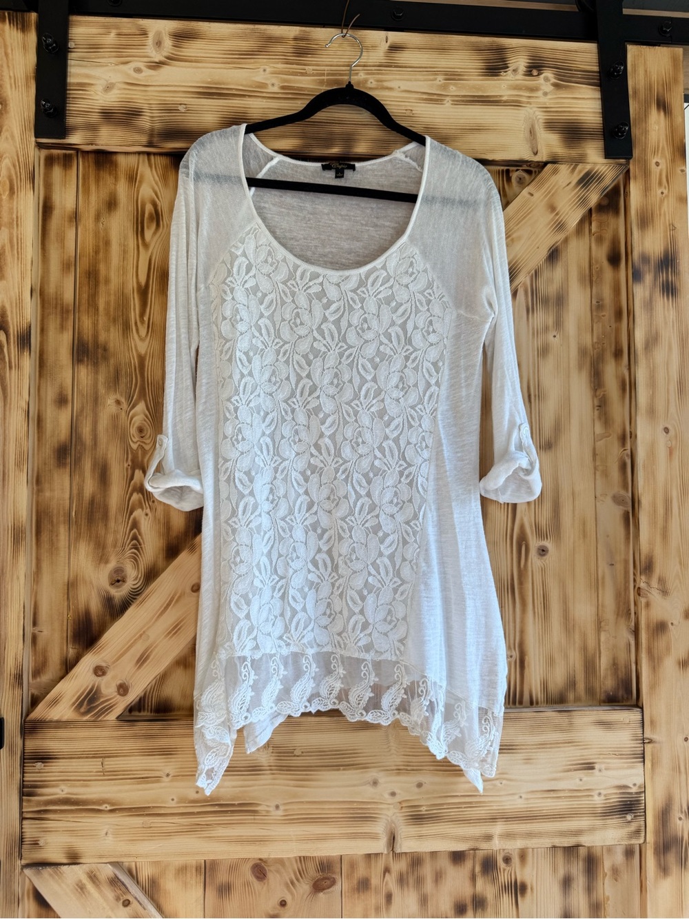 Cupio White Lace Front High-Low Tunic